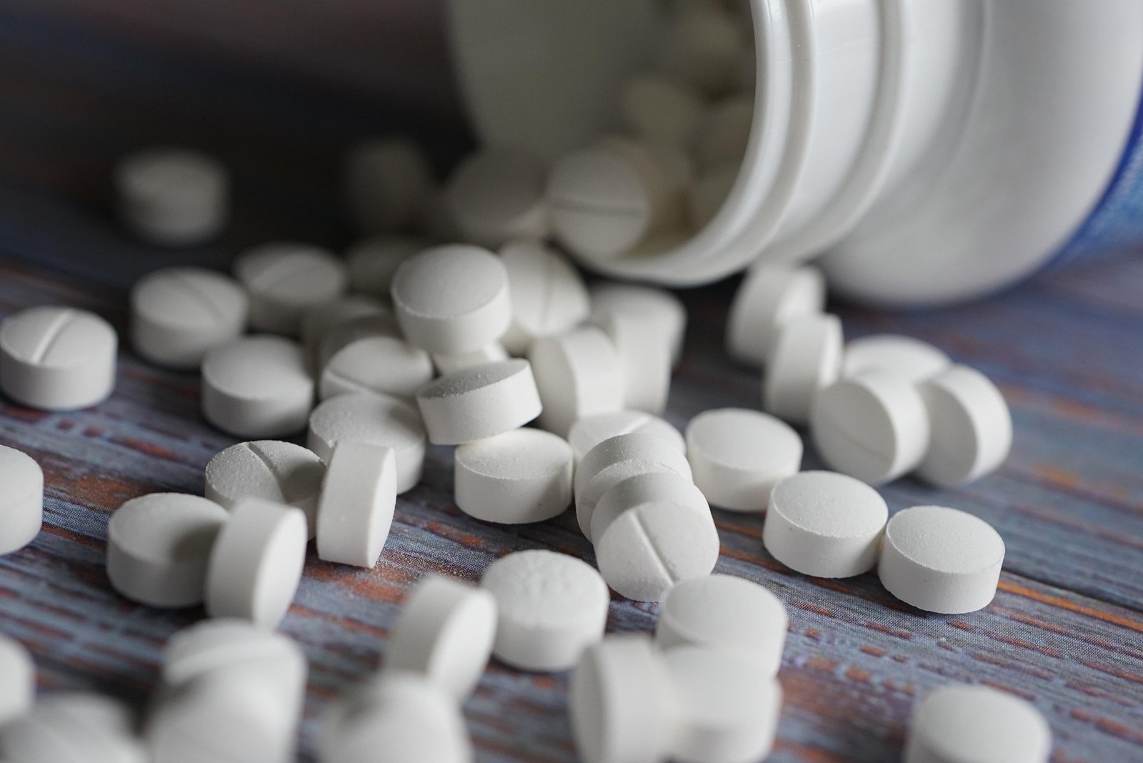 Pharmaceuticals & Healthcare